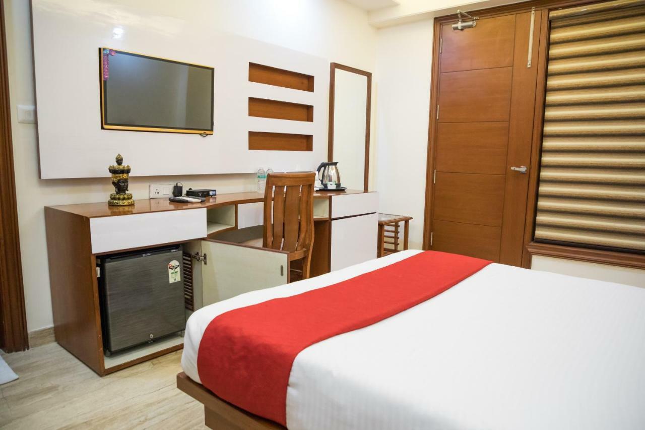 Sm Palace New Delhi Luaran gambar